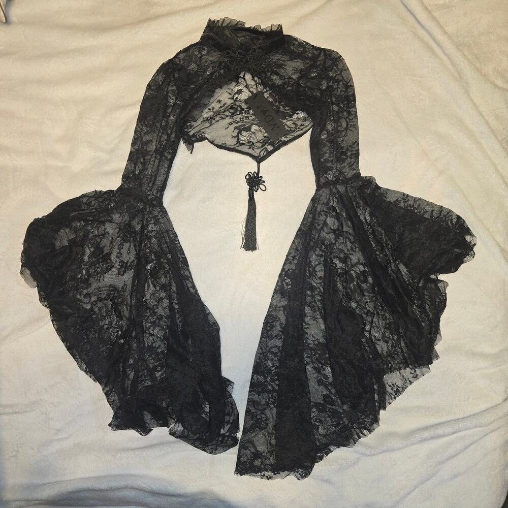 Widow Dusk Before Dawn Lace Shrug